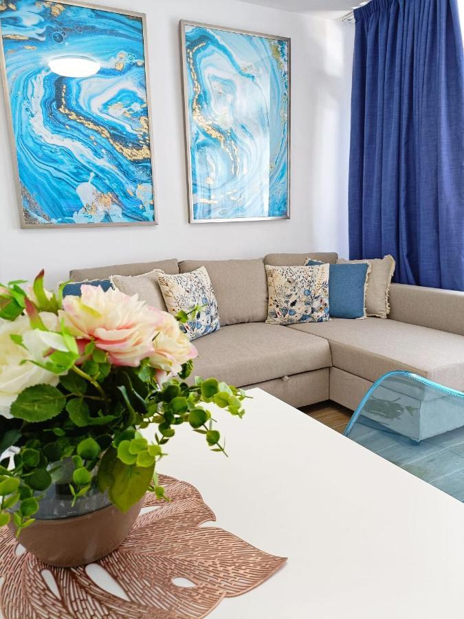 Apartament Europa 400 *